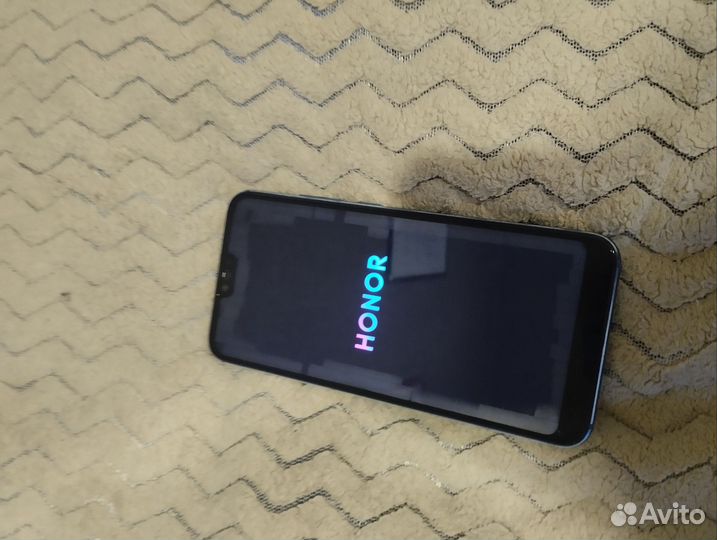 HONOR 10, 4/64 ГБ