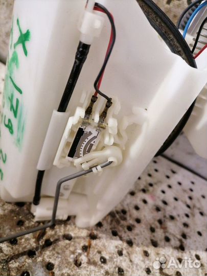 Насос топливный Toyota Camry v50 2.5 USA