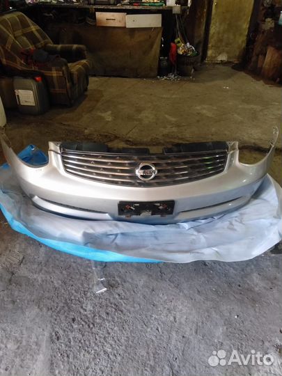 Передний бампер Nissan Skyline CVP35