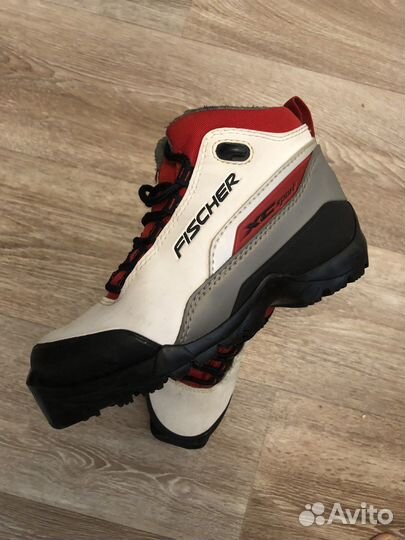 Лыжные ботинки fischer