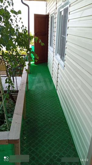 Дом 32 м² на участке 6 сот.