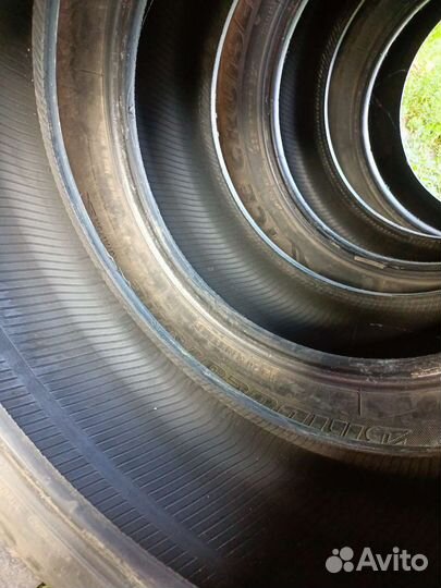 Bridgestone Ice Cruiser 7000 205/60 R16