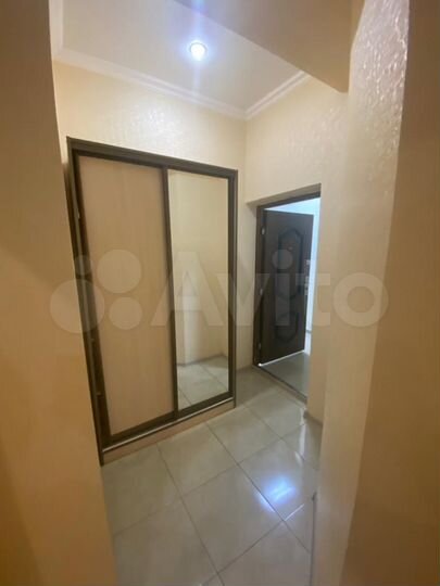 2-к. квартира, 40 м², 1/5 эт.