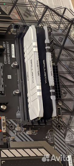 Оперативная память Crucial Ballistix RGB 16гб DDR4