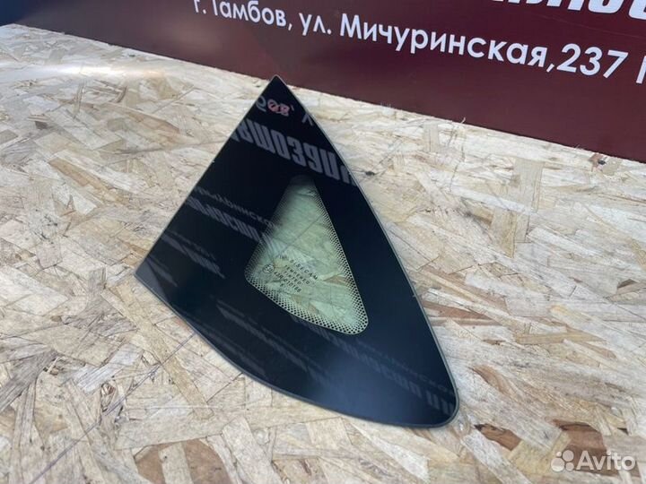 Форточка кузова задняя левая LADA Vesta