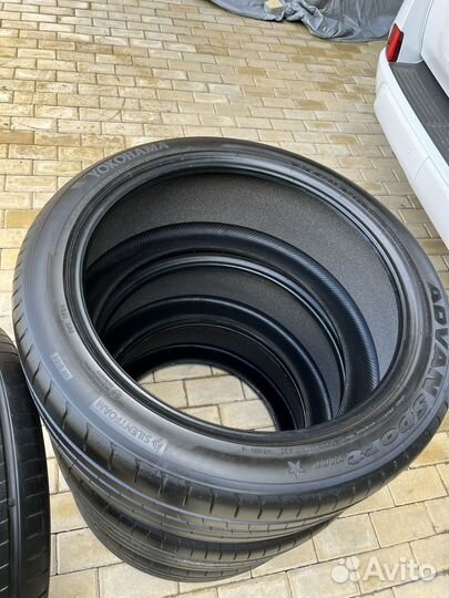 Yokohama Advan Sport V107E 275/40 R21 107Y