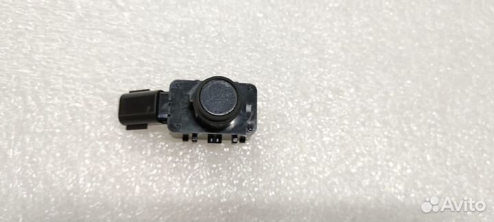 Lexus LS 500 Парктроник черный металлик Оригинал