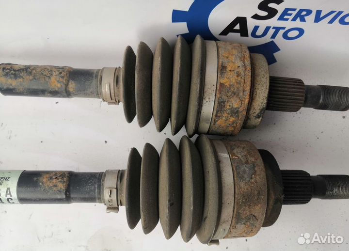 Mercedes ML GL W164 3.5 привод задний левый 0106