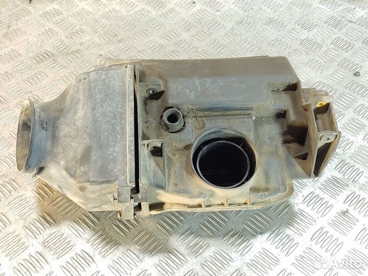 Корпус воздушного фильтра Renault Megane 2003 2009