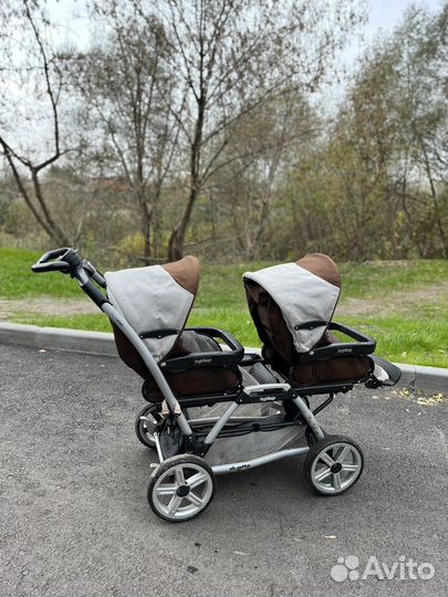 Коляска для двойни или погодок