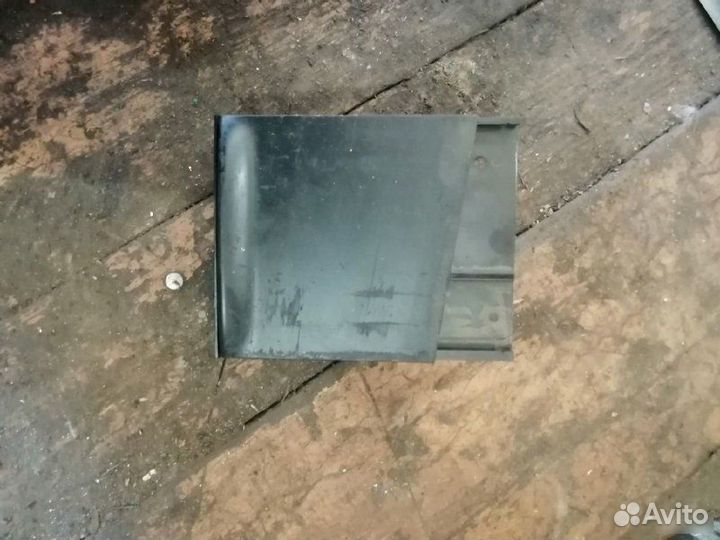 Пепельница передняя Volkswagen Golf 4