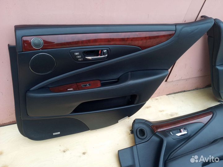 Обшивки дверей,дверные карты Lexus LS 600 LS600