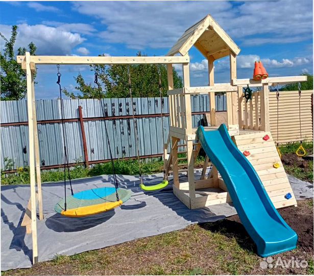 Детский игровой комплекс с горкой