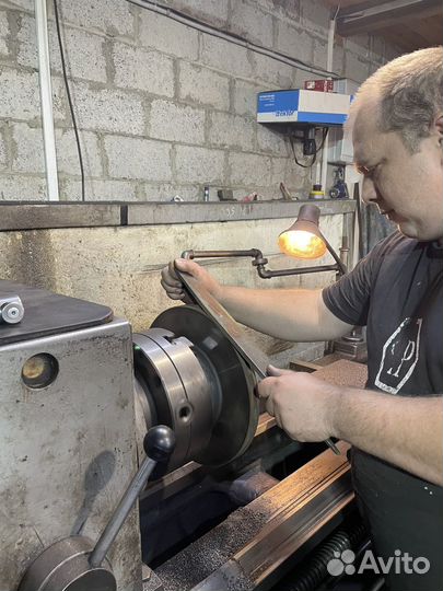Токарные работы по металлу