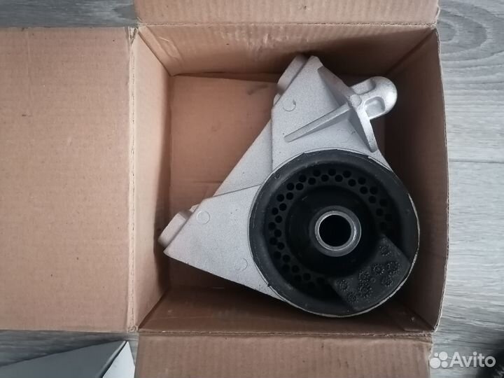 Опора двигателя для опель астра Г, Зафира А