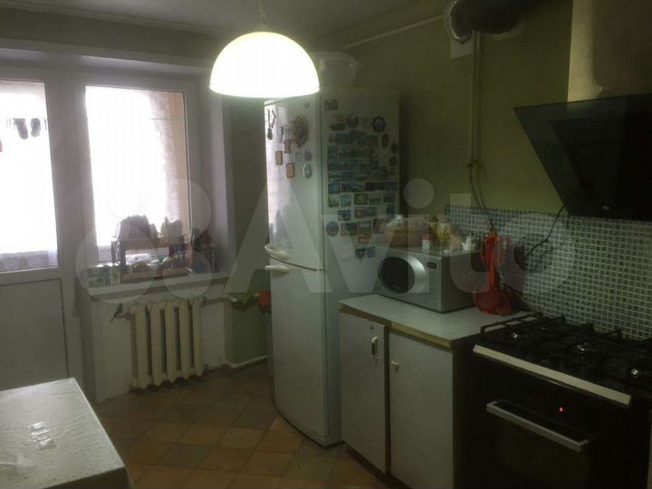 3-к. квартира, 71 м², 1/2 эт.