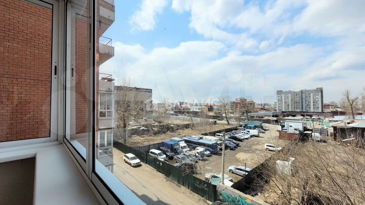 3-к. квартира, 101 м², 3/9 эт.