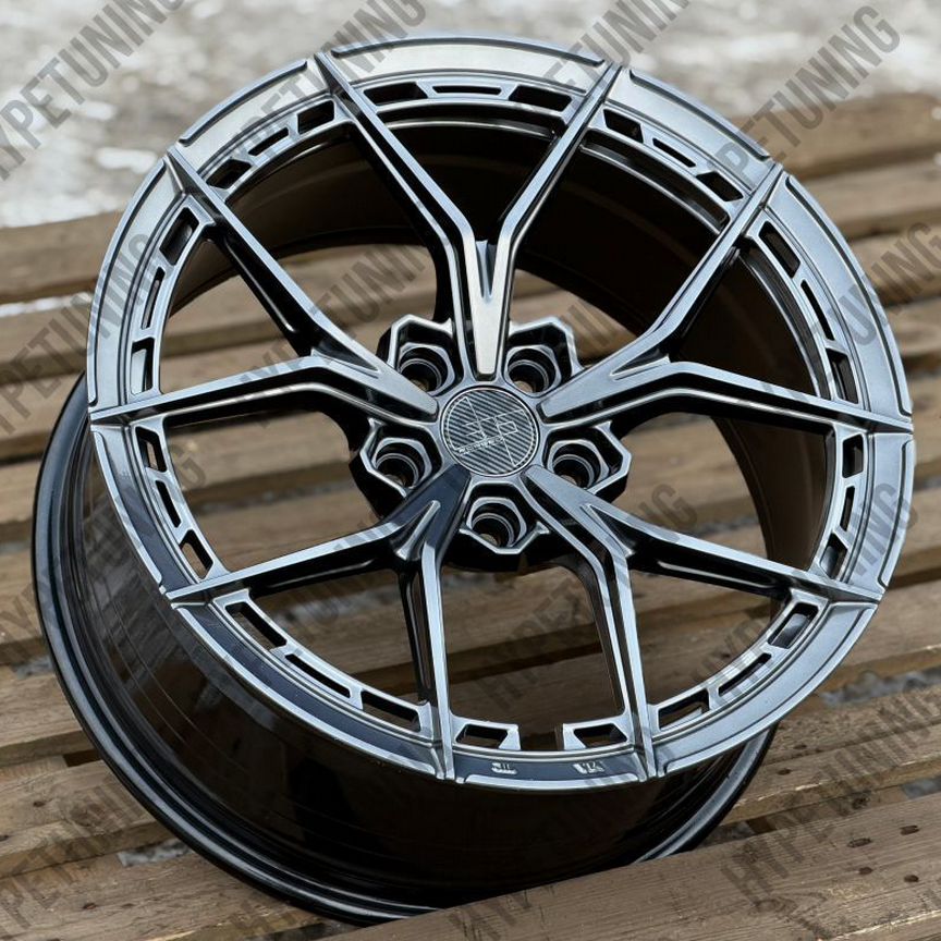 Литые диски 305 Forged FT105 8.5×R18 5×114.3