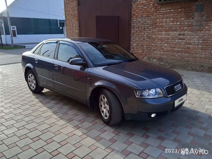 Audi A4 2.0 CVT, 2003, 293 200 км