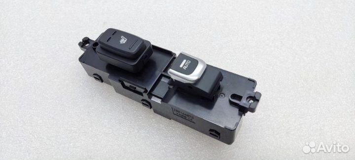 Кнопка стеклоподъемника Kia Sorento Prime UM G4KE