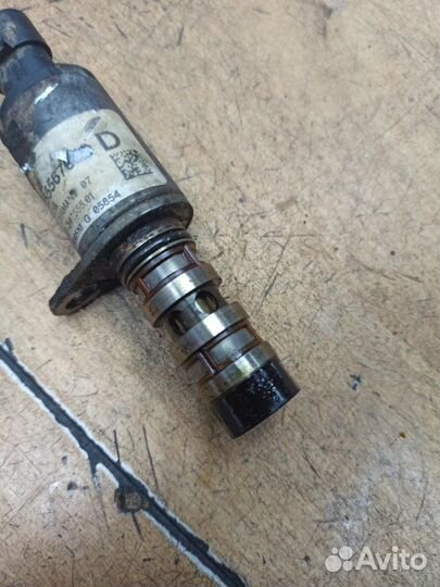 Клапан фазорегулятора Opel Zafira B Z18XER