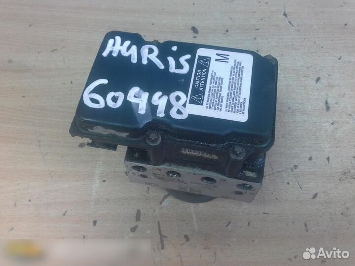Блок ABS (насос) Toyota Auris (E15) 2006-2012