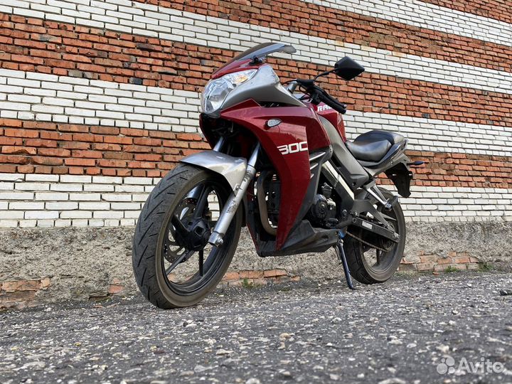 Мотоцикл Recer