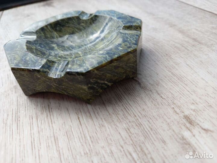 Пепельница