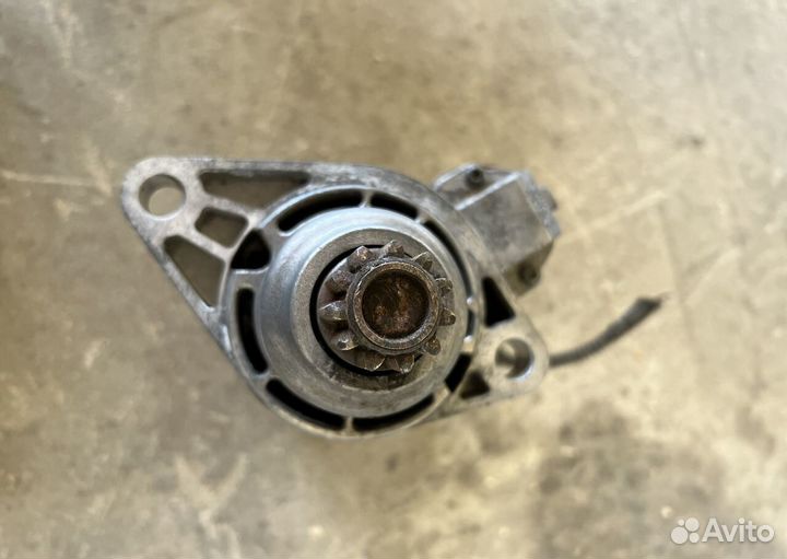 Стартер Volkswagen passat cc Sirocco