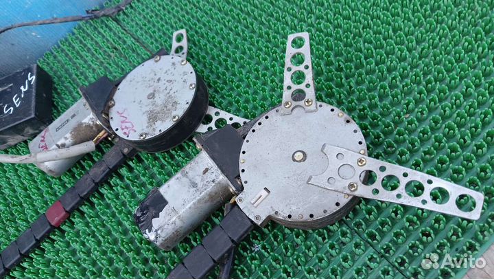 Стеклоподъемники левый правый Sens