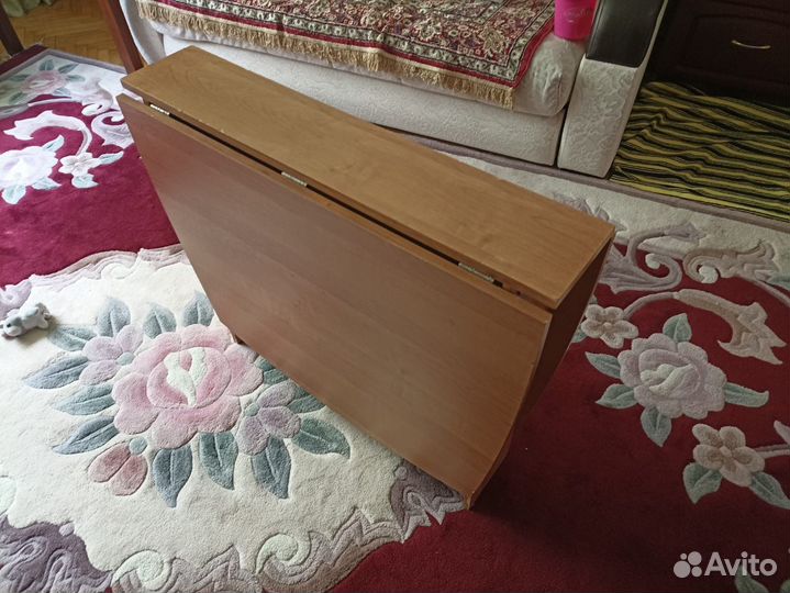 Стол складной орех