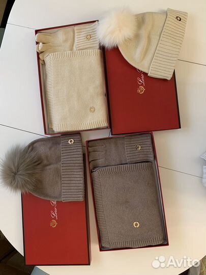 Комплект шапка шарф перчатки