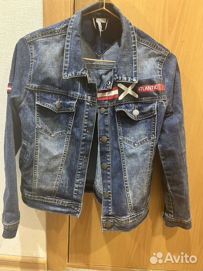 Джинсовая куртка