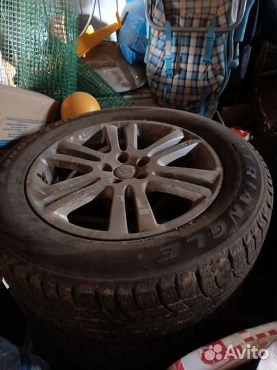 Triangle TR777 235/60 R18