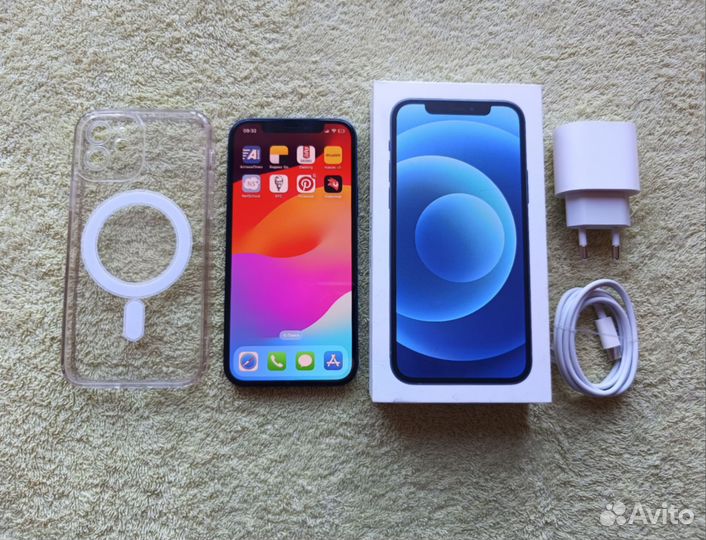 iPhone 12, 256 ГБ