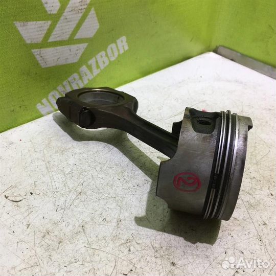 Поршень с шатуном Рено Меган