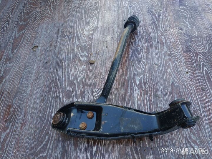 Рычаг передний нижний правый для Chery Kimo (S12)