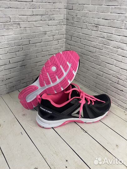 Кроссовки Reebok runner женские BD5378