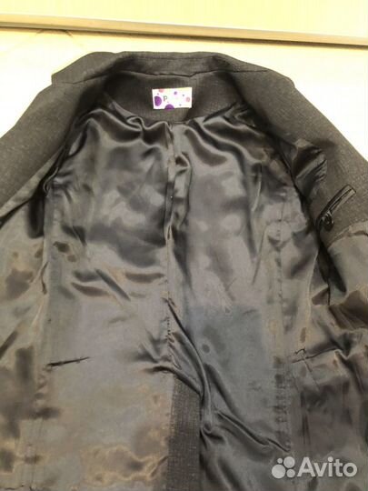 Продам детский пиджак