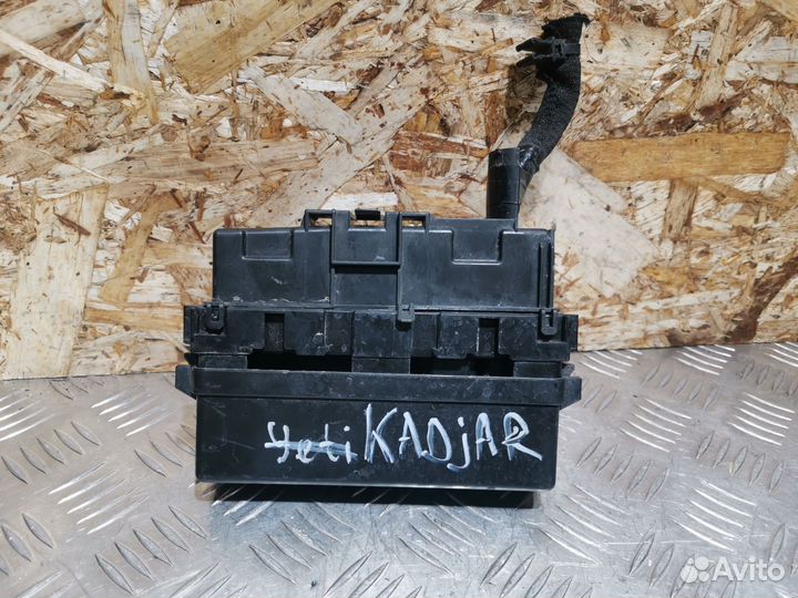 Розетка предохранителей Nissan Qashqai J11