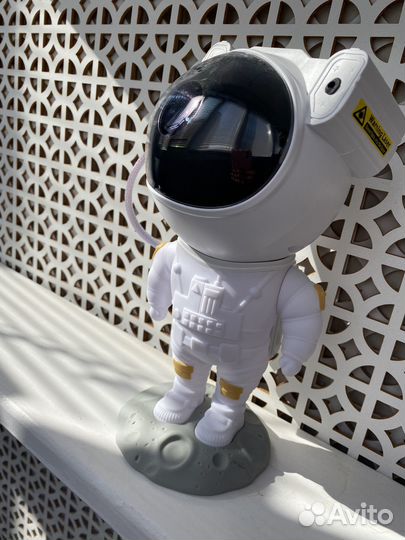 Ночник космонавт проектор