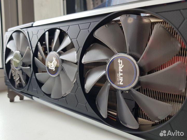 Видеокарты Sapphire RX 5700 XT Nitro+ Special Edit