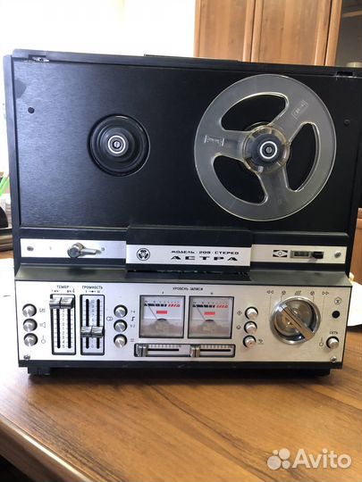 Катушечный магнитофон Астра -209