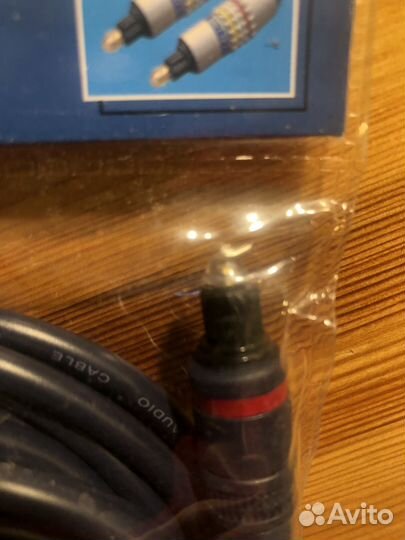 Оптический кабель toslink