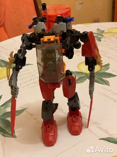 Lego робот(оригинал)