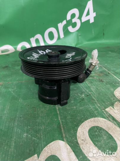 Насос гура Volvo s40