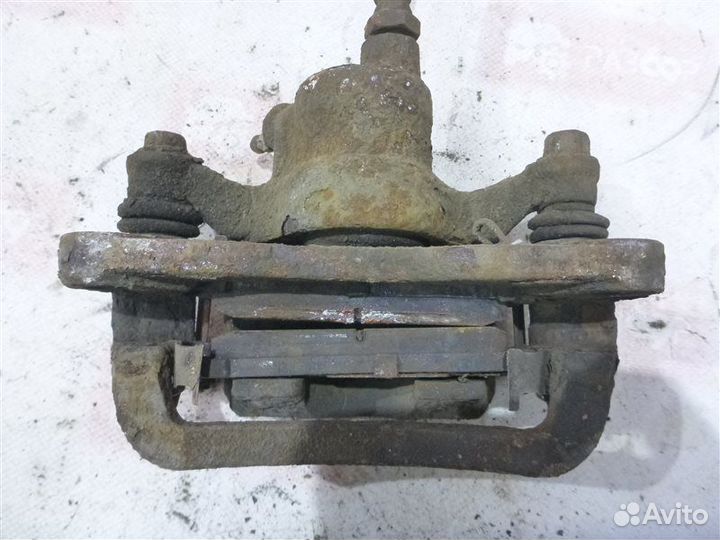 Суппорт задний левый Mitsubishi Galant E52A 1800