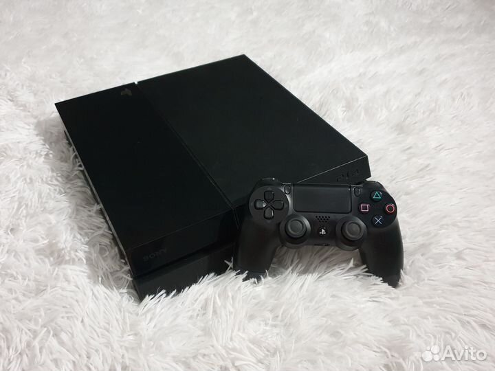 PS4 1Tb + 54 игры. Прошита. Возможен обмен