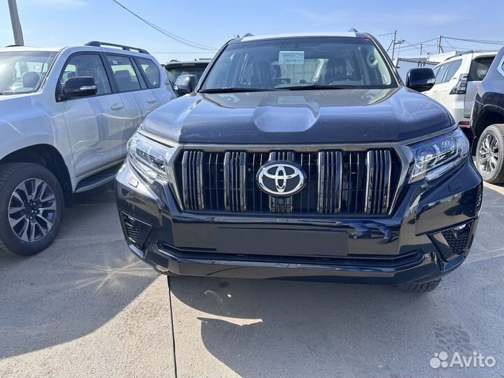 Toyota Land Cruiser Prado 2.8 AT, 2022, 1 км