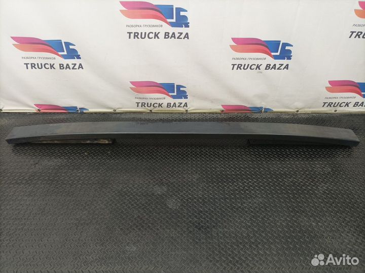 Усилитель переднего бампера Iveco Stralis